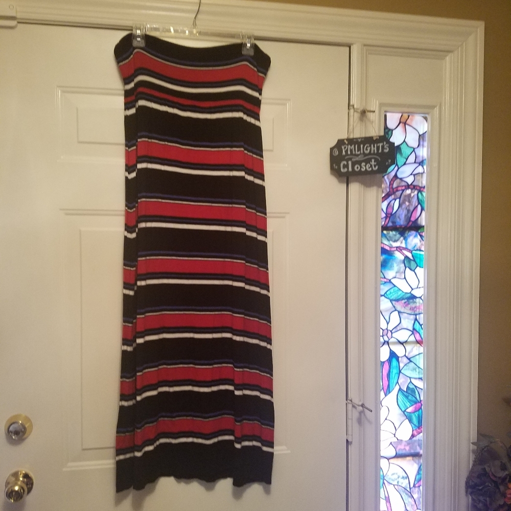 Max Studio Maxi Skirt Striped Large Black white blue dark pink